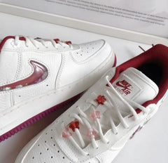 NIKE AIR FORCE 1 VALENTINE 2025 FOR HER