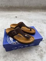 Birkenstock Gizeh Brown Suede 1904