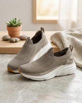Skechers Vapor Foam-Covert Slip-on Cream