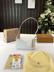Louis Vuitton bloom with OG box