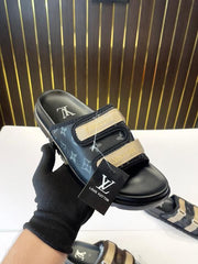 Louis Vuitton Premium Quality Stylish Flipflop Black