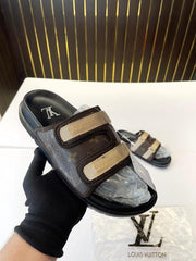 Louis Vuitton Premium Quality Stylish Flip flop Brown