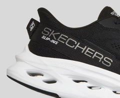 Skechers Max Cushioning Glide-Step - A Slip-ins running shoes