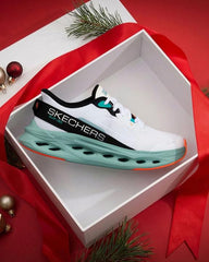 Skechers Max Cushioning Glide-Step - A Slip-ins running shoes