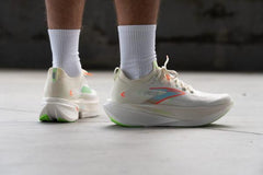 Brooks Hyperion Max 3 White