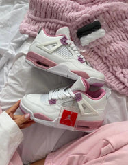 NIKE AIR JORDAN RETRO 4 PINK OREO
