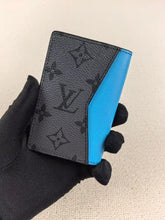 Louis Vuitton LV Black Leather Monogram Card Case Wallet M11646 Grey Floral Light Blue