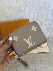 Louis Vuitton Mini Zippy Wallet With Original Box Dust Cover