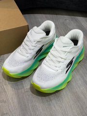 SKECHERS Aero burst white green