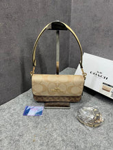 Coach Brynn Shoulder Bag Signature Canvas With OG Box & Dust Cover Brown Apricot