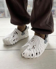 Crocs Salehe Bembury The Pollex Clog White With og box and carry bag