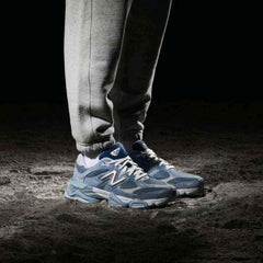 New Balance Monsoon Bue 422