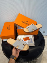 Hermes Izmir Premium Sandal Beige line