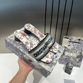 Christian Dior Dway Helled Slide Signature Embroidered With OG Box & Carry Bag 755-1 Pink