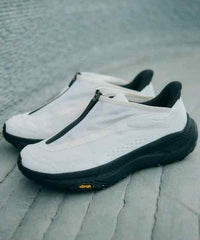 Hoka Project Transport Frost White Black 1215