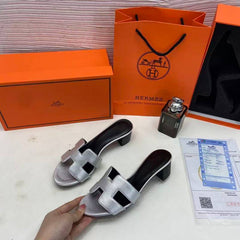 Hermes Oasis Sandals Silver Black H cut-out Stacked Block Heel With OG & Carry Bag 778 Silver