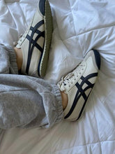 WMN Onitsuka Tiger Mexico 66 Birch Peacoat