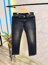 American Eagle Premium Quality Imported Denim Black Store Article