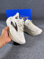 Brooks Glycerin Max Cream brown