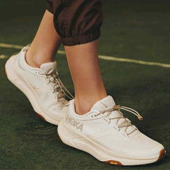 Hoka Transport Gore Tex Eggnog Cream 1262