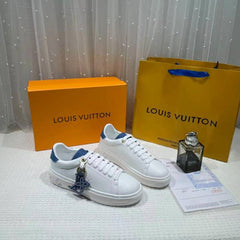 Louis Vuittion Time Out Sneaker white blue