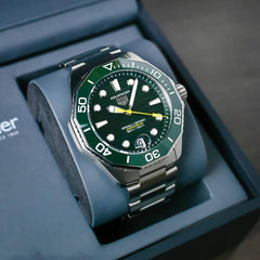 Tag Aquaracer Professional 200 Date Automatic Taitanum mate zik zake line silver green