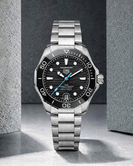 Tag Heuer aquaracer professional 300m date automatic japan zik zake line silver Black