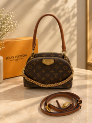Louis Vuittion Be Alma bag in Monogram Canvas Dual Tone Top Handle With OG Box Dust Cover & Carry Bag 60451 Caramel Monogram