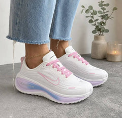 Nike Vomero Plus White Pink