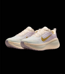 Nike Vomero Plus Metalic Gold
