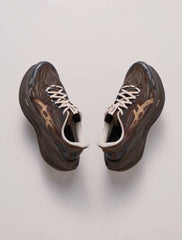 Asics Shanghai Black toes X Super blast 3 Keep Running