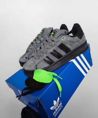 Campus 00s youth of Paris