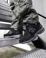 New Balance 1906R Cordura Pocket Black
