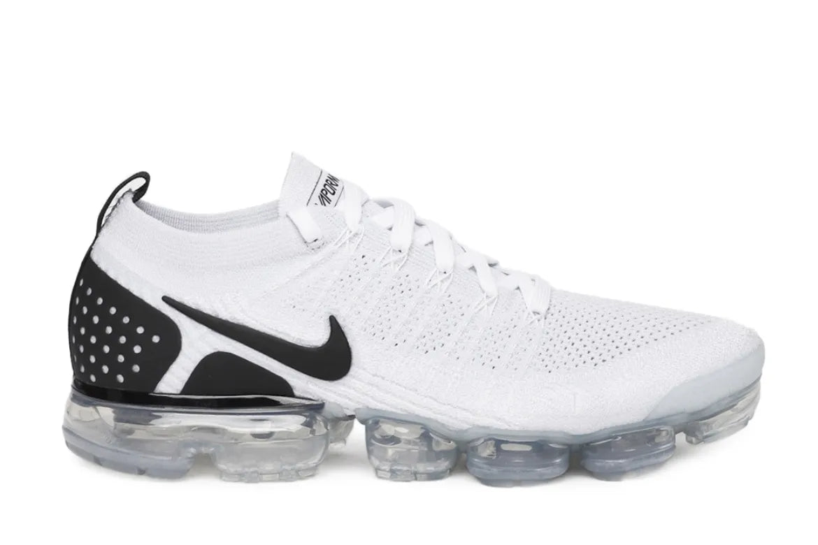 AIR VAPORMAX FLYKNIT WHITE – Lebrouges - Main Image