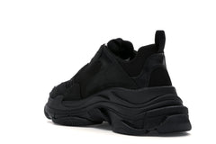 BALENCIAGAA TRIPLE S TRIPLE BLACK