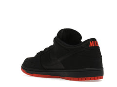 SB DUNK LOW BLACK PIGEON