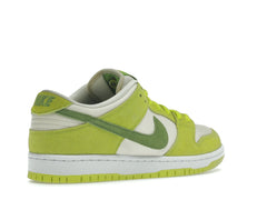 SB DUNK LOW GREEN APPLE