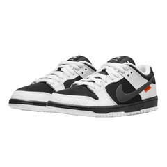 Nike SB x TIGHTBOOTH Dunk Low Pro 'Black and White'