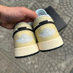 Semi UA Nike Air Jordan 1 Low Sanddrift