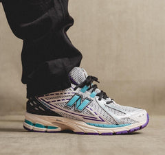 New Balance 1906R Charlotte Hornets
