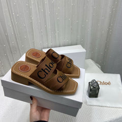 WMN Chloé Premium Woody Slides in Brown whit og box