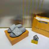 WMN Louis vuitton Premium Lv slide Gray whit og box