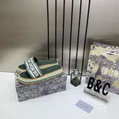 WMN Christian Dior Premium Green Sandals whit og box