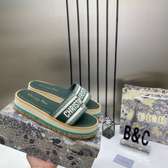 WMN Christian Dior Premium Green Sandals whit og box