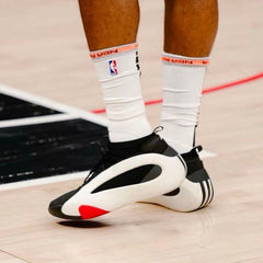 Adidas harden volume 8 pioner