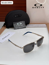 OAKLEY 8901 BLACK SILVER