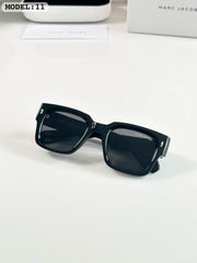 Marc Jacobs 11 Black