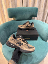 New Balance jound 990v3 Brown Black