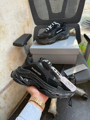 Balenciaga triple S black clear sole