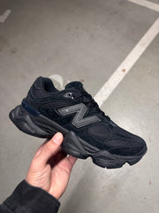 New Balance 9060 FULL BLACK